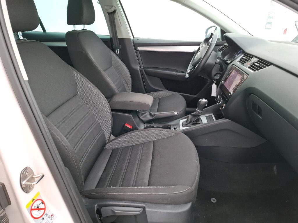 SKODA OCTAVIA COMBI 1.6 TDI 116 ch SCR FAP DSG7 Business 2019