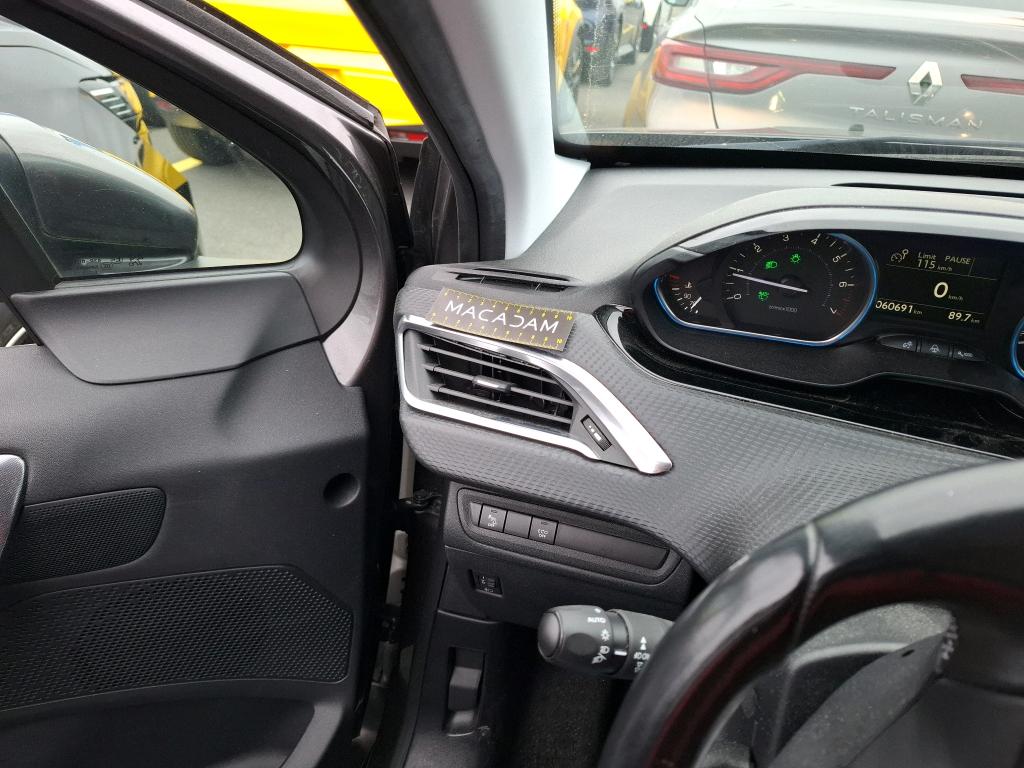 PEUGEOT 2008 1.2 PureTech 110ch S&S BVM5 Allure 2017