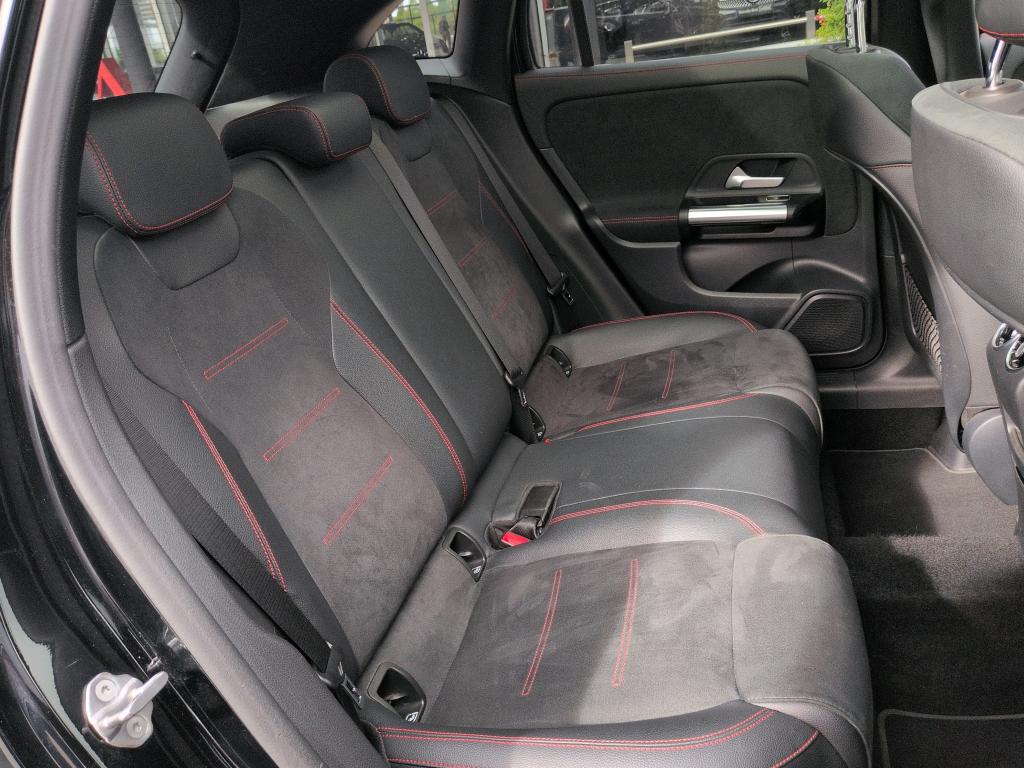 MERCEDES GLA II 250 e 8G-DCT AMG Line 2022