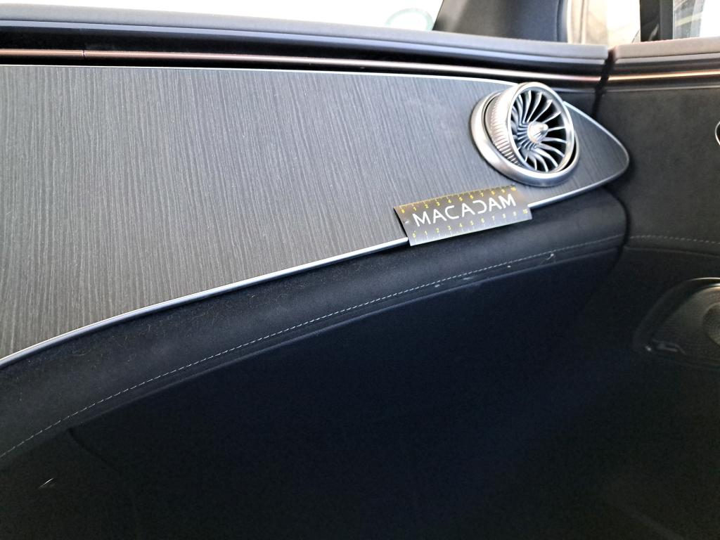 MERCEDES EQE 350 AMG Line 2022