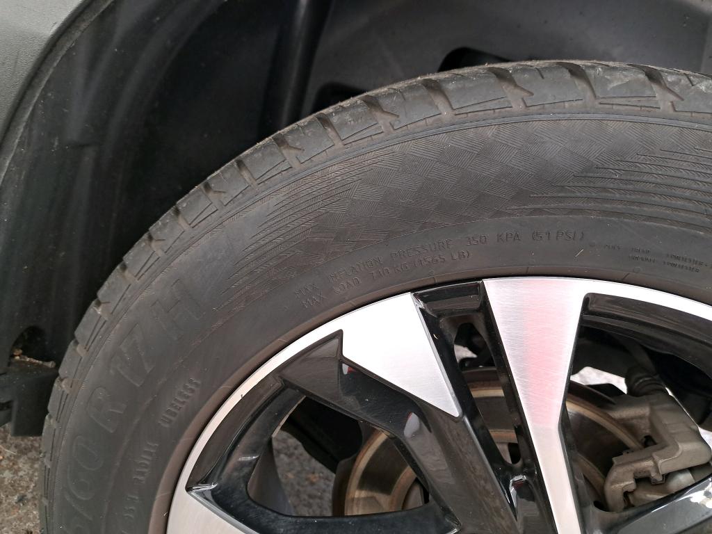 PEUGEOT 2008 BlueHDi 110 S&S BVM6 Allure Pack 2022