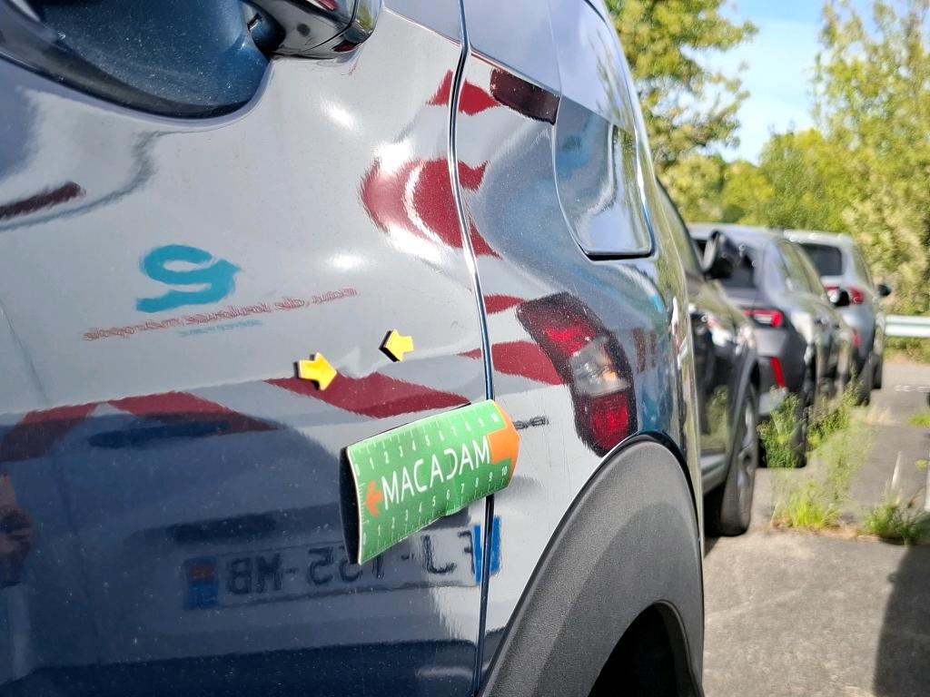 PEUGEOT 3008 Hybrid 225 e-EAT8 Allure Pack 2022