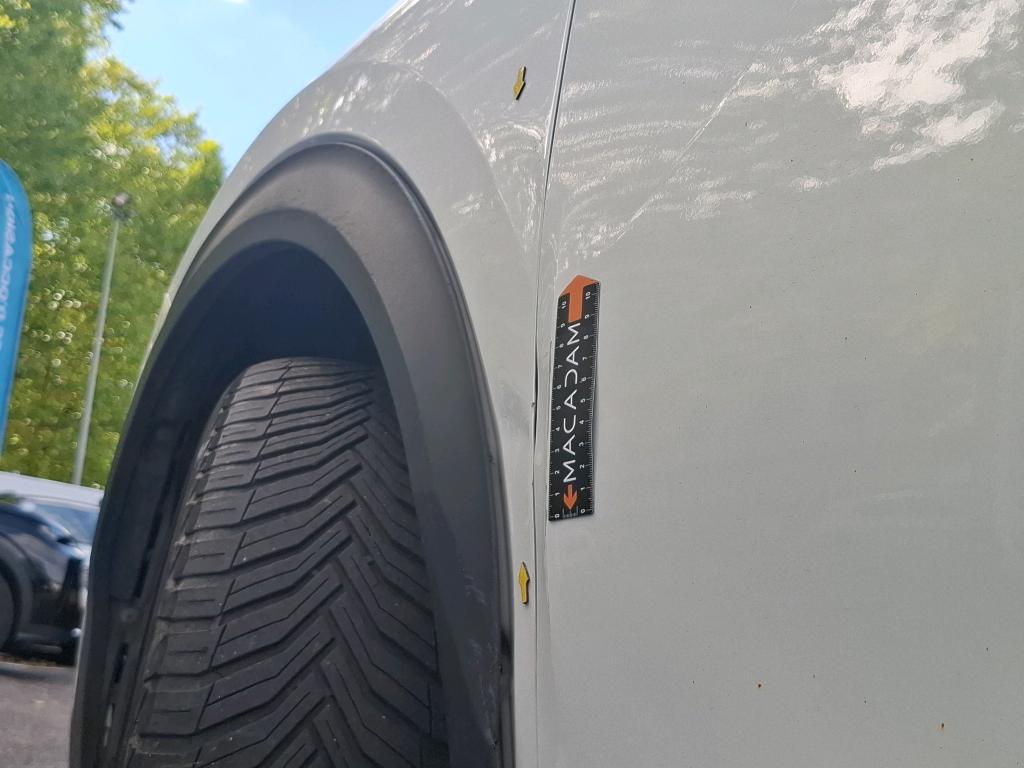 PEUGEOT 2008 Electrique 136 ch Allure 2022