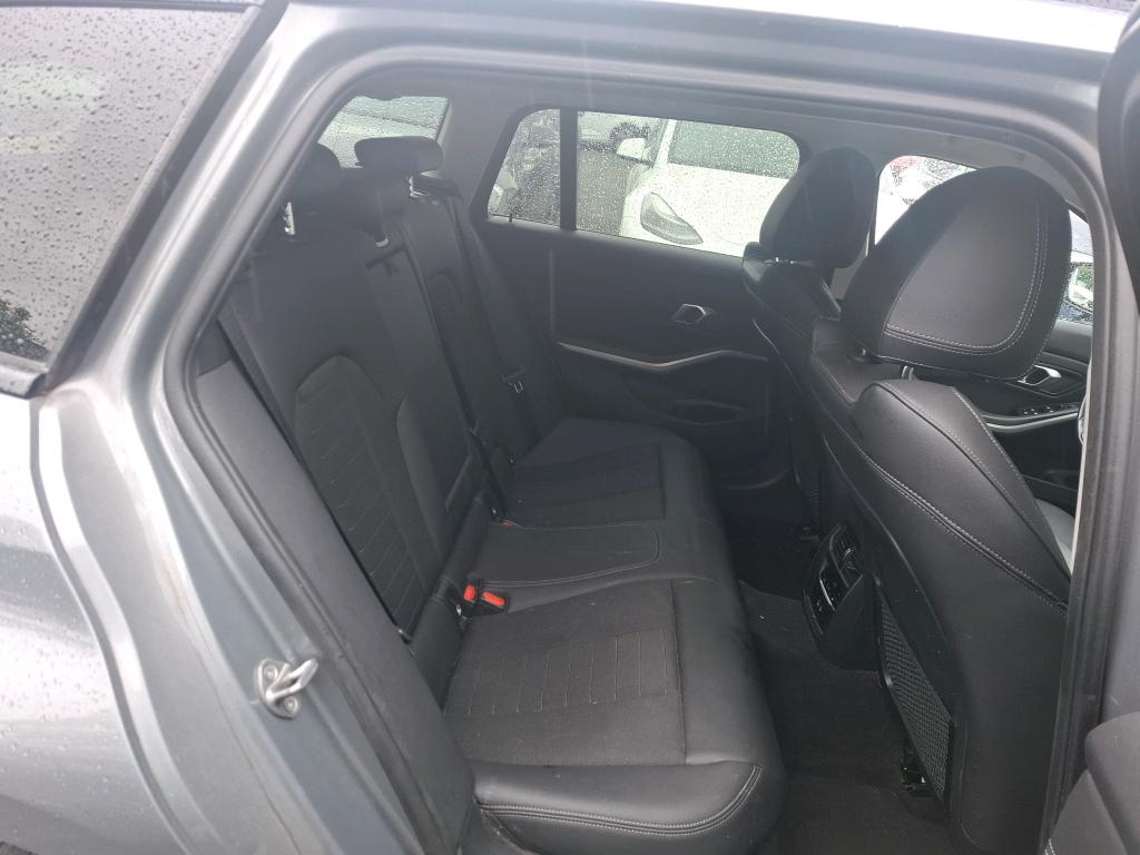 BMW SERIE 3 Touring 318d 150 ch BVA8 Business Design 2022