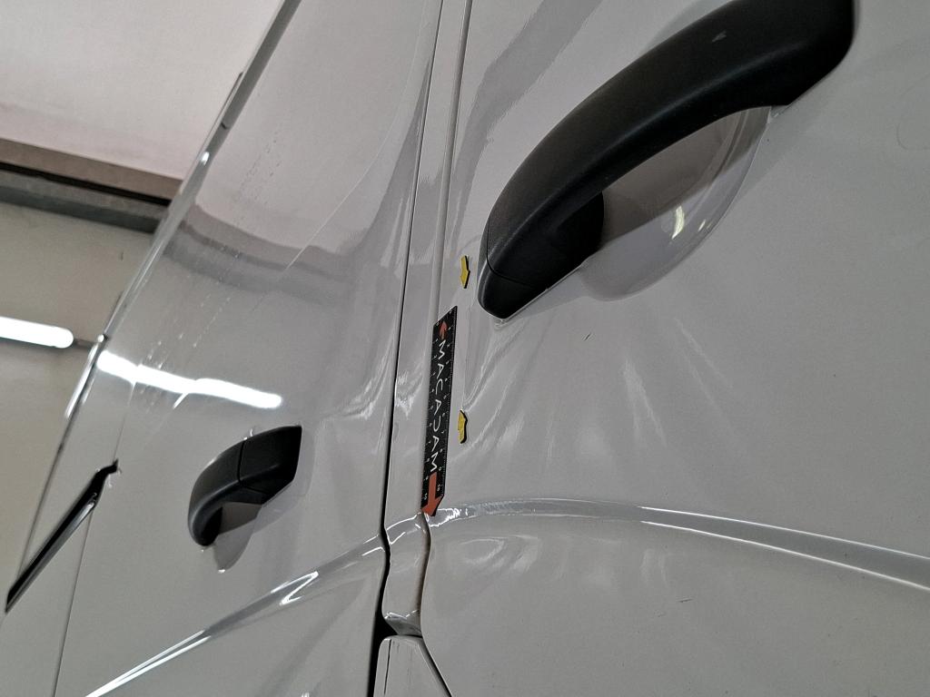 RENAULT MASTER FOURGON FGN TRAC F3500 L1H1 ENERGY DCI 150 GRAND CONFORT 2021