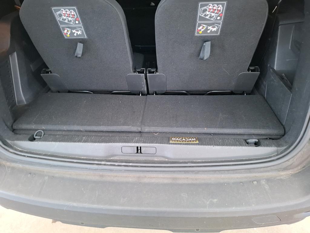 PEUGEOT 5008 PureTech 130ch S&S EAT8 Active Pack 2023