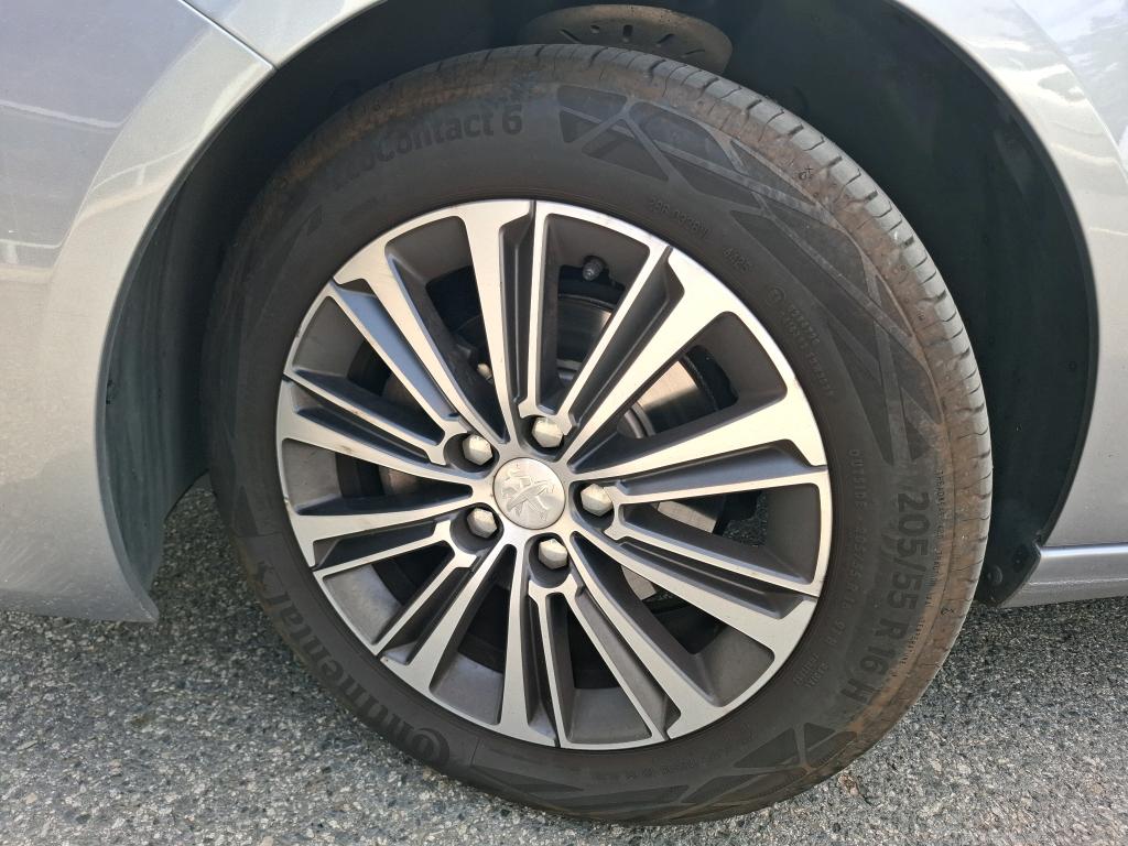 PEUGEOT 308 SW PureTech 130ch S&S BVM6 Allure Business 2021