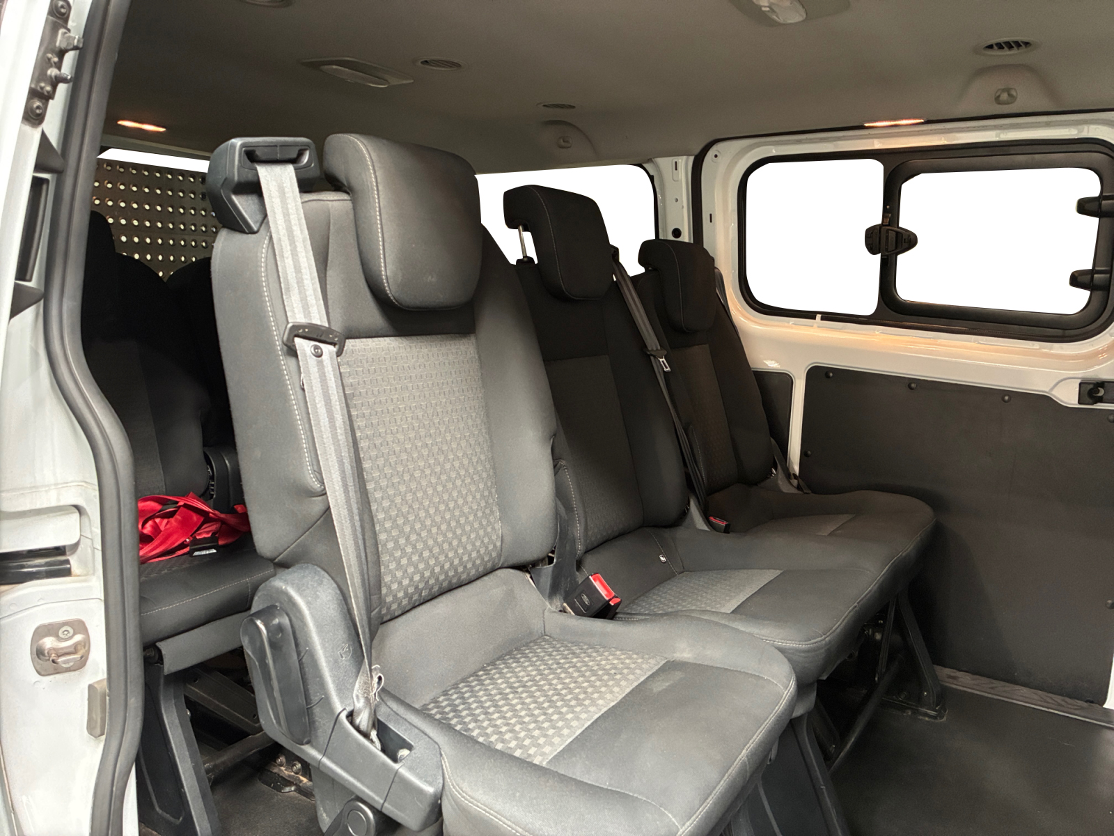 FORD TRANSIT CUSTOM KOMBI TPMR 320 L2H1 2.0 EcoBlue 130 Trend Business 2020