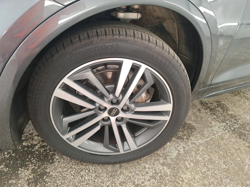 AUDI Q5 40 TDI 204 S tronic 7 Quattro line 2021