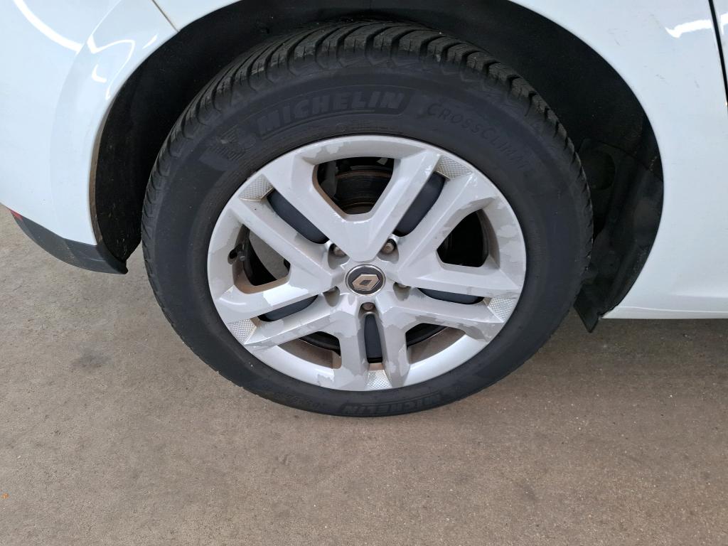 RENAULT MÉGANE MEGANE IV BERLINE Blue dCi 115 EDC Business 2019