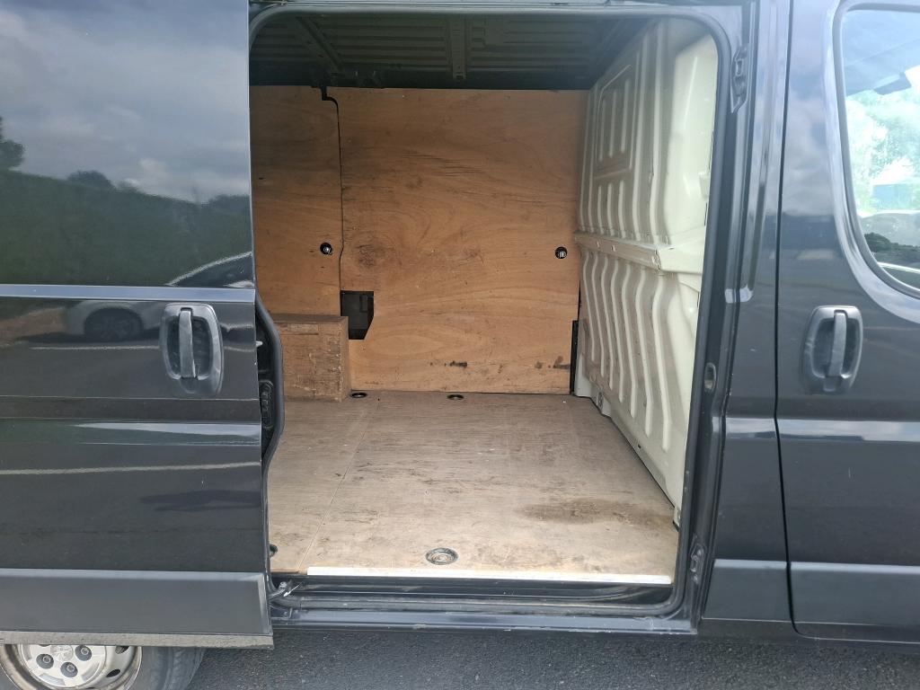 PEUGEOT BOXER FOURGON TOLE 330 L1H1 BLUEHDI 120 S&S PREMIUM 2020
