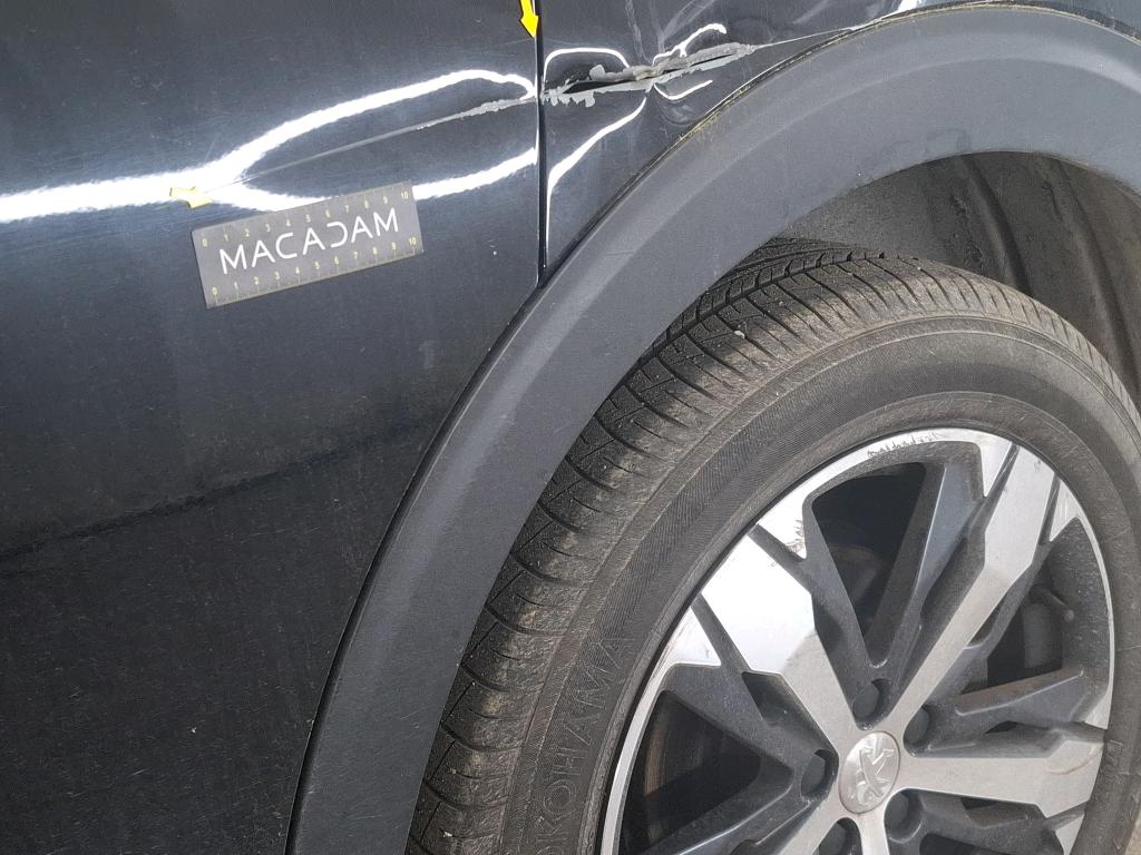 PEUGEOT 5008 BUSINESS PureTech 130ch S&S EAT8 Allure 2018
