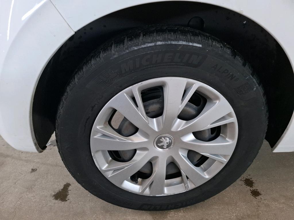 PEUGEOT 208 BUSINESS PureTech 82ch S&S BVM5 Active 2018