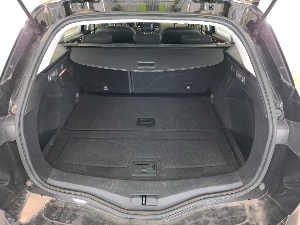 RENAULT MÉGANE MEGANE IV ESTATE TCe 140 EDC FAP Business 2021