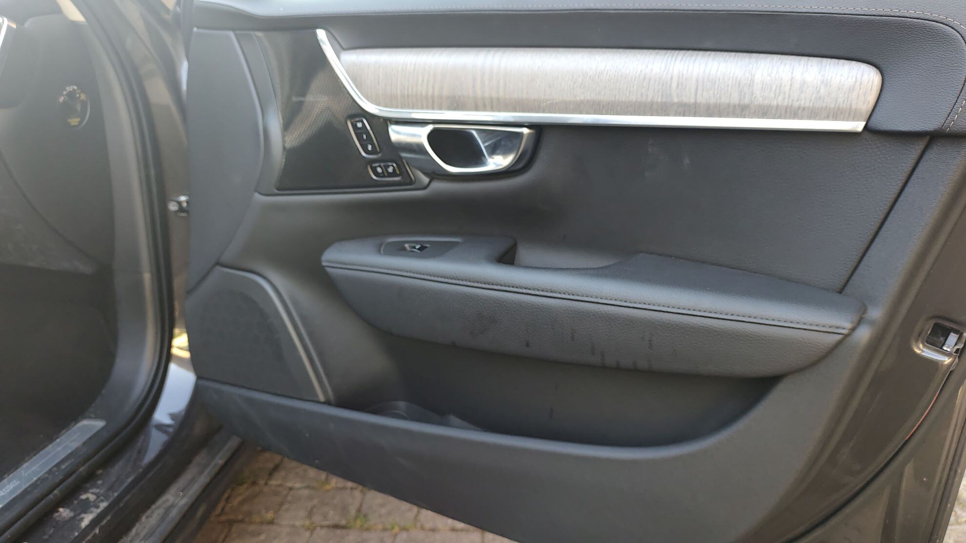 VOLVO V90 T8 AWD Recharge 303 + 87 ch Geartronic 8 Inscription 2021