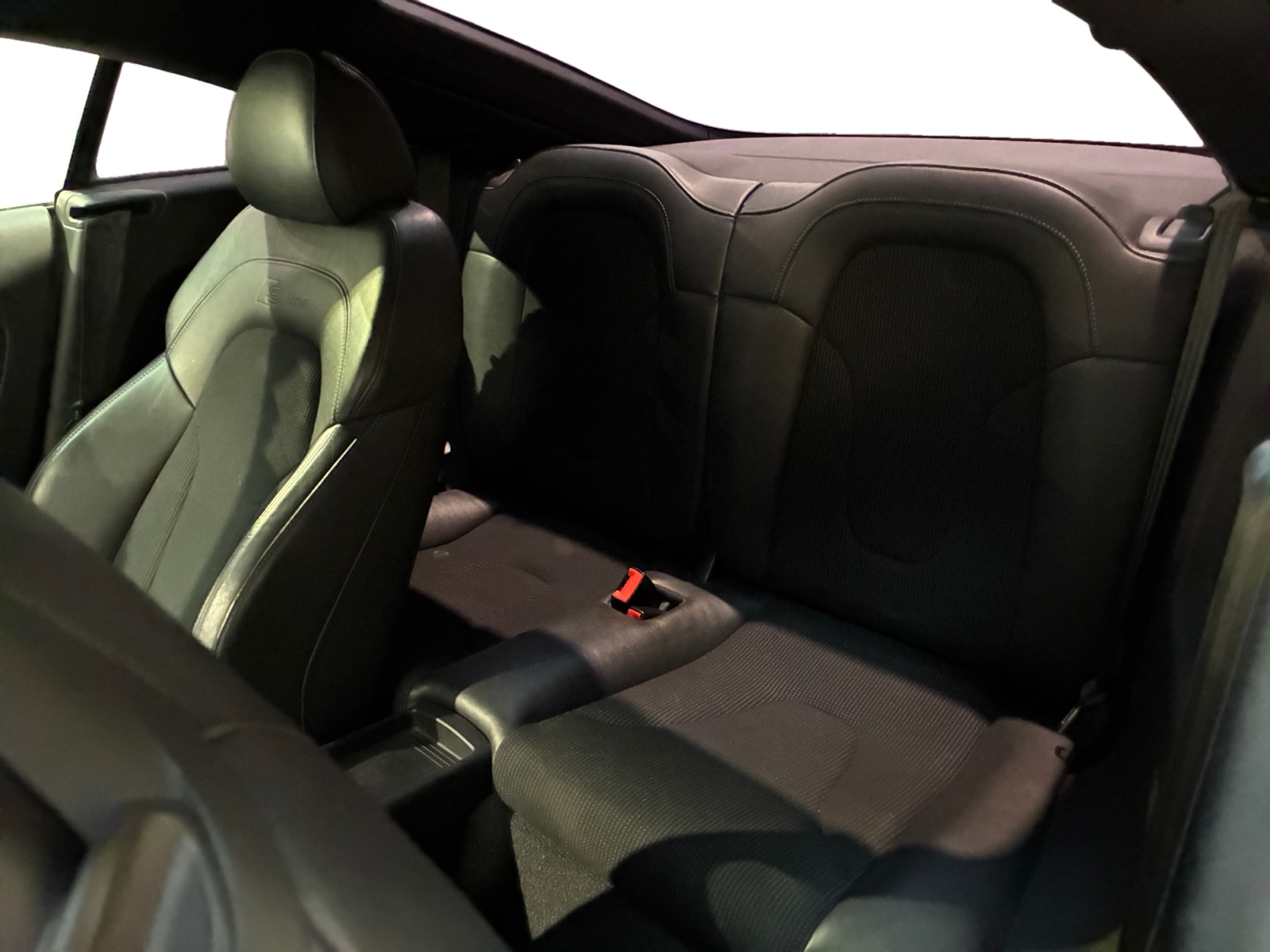 AUDI TT Coupé 1.8 TFSI 160 S line S tronic 7 2012