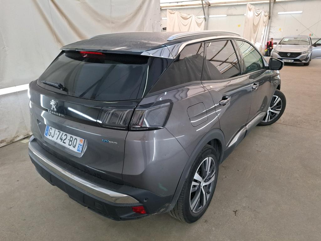 PEUGEOT 3008 Hybrid 225 e-EAT8 Roadtrip 2022