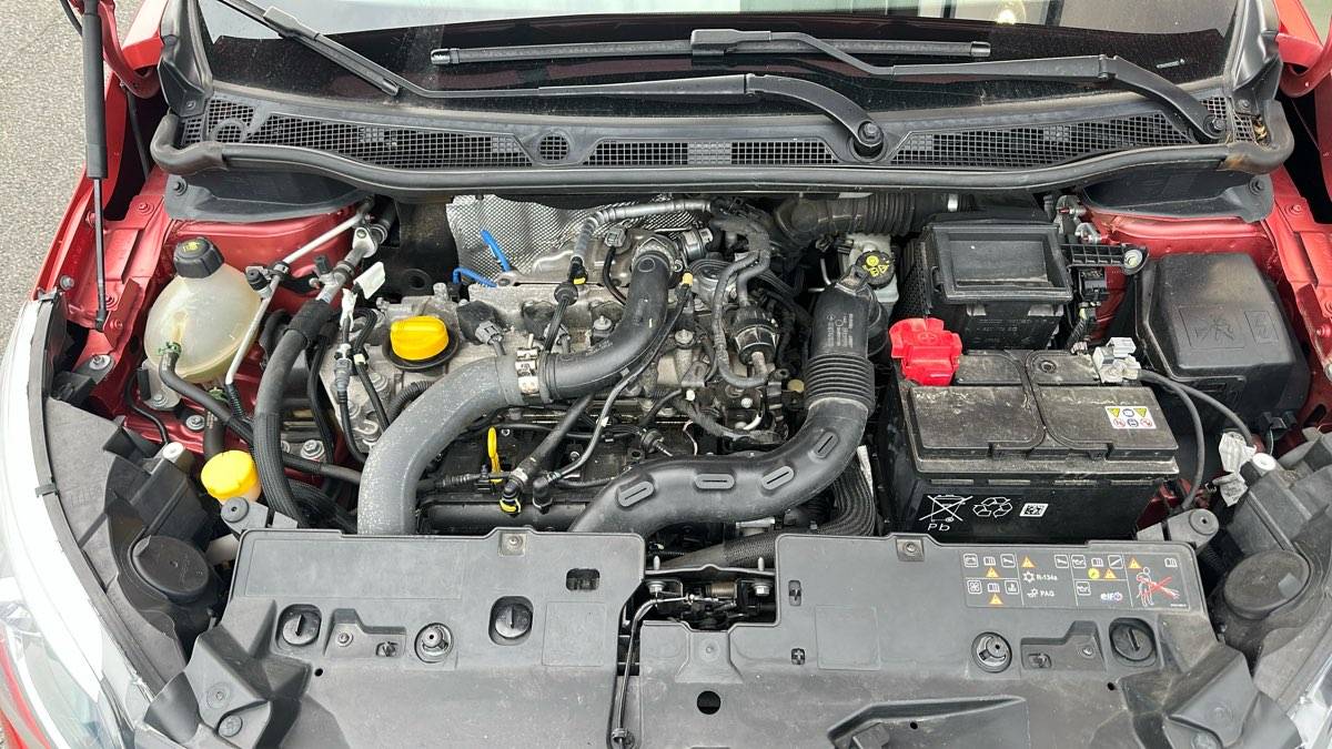 RENAULT Captur TCe 120 Energy Intens EDC Intens EDC 2016