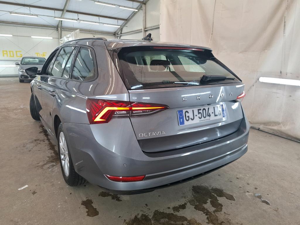 SKODA OCTAVIA COMBI 2.0 TDI 150 ch DSG7 Business 2022