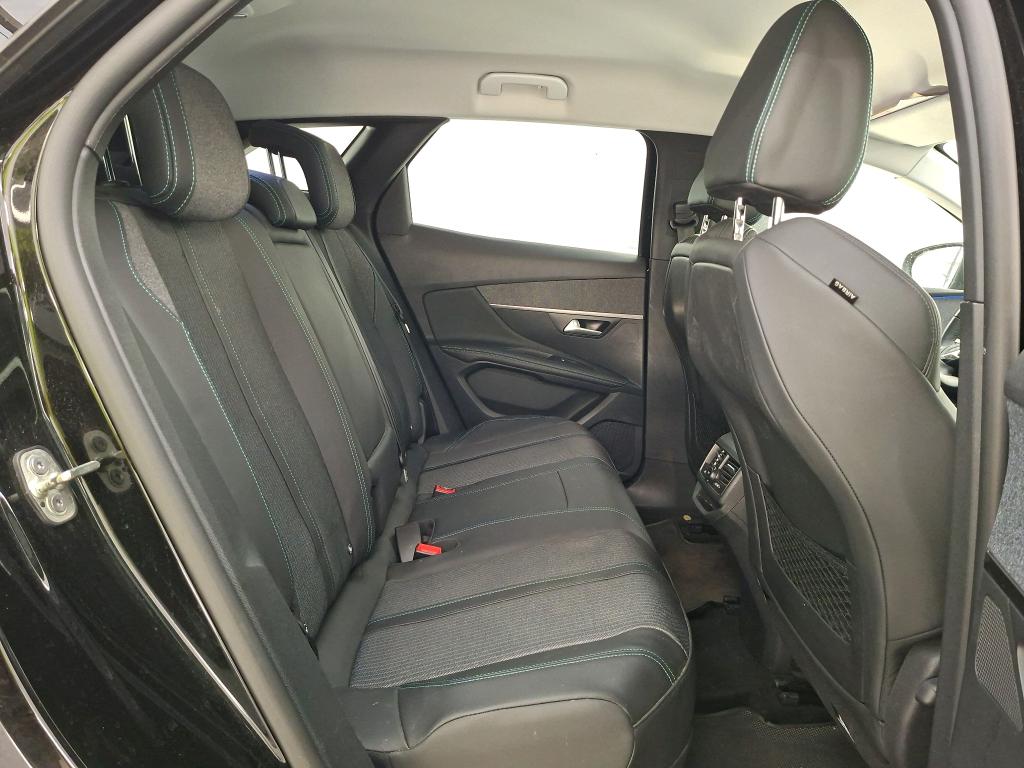 PEUGEOT 3008 Hybrid 225 e-EAT8 Allure Pack 2021