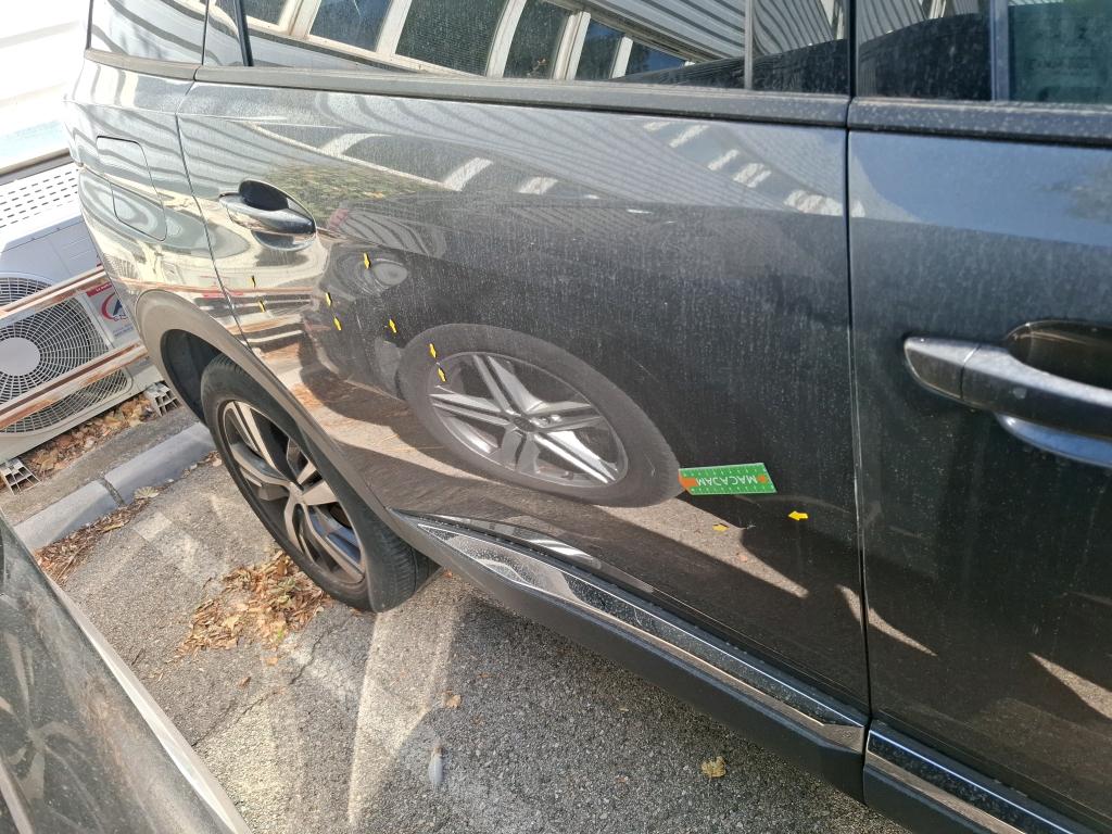 PEUGEOT 5008 BlueHDi 130ch S&S EAT8 Allure 2022