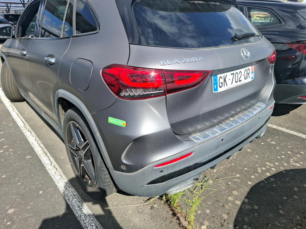 MERCEDES-BENZ MERCEDES GLA II 200 d 8G-DCT AMG Line 2022