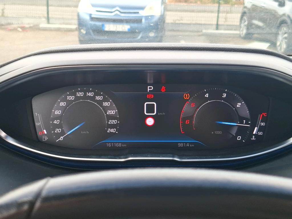 PEUGEOT 5008 BlueHDi 130ch S&S EAT8 Active Pack 2023