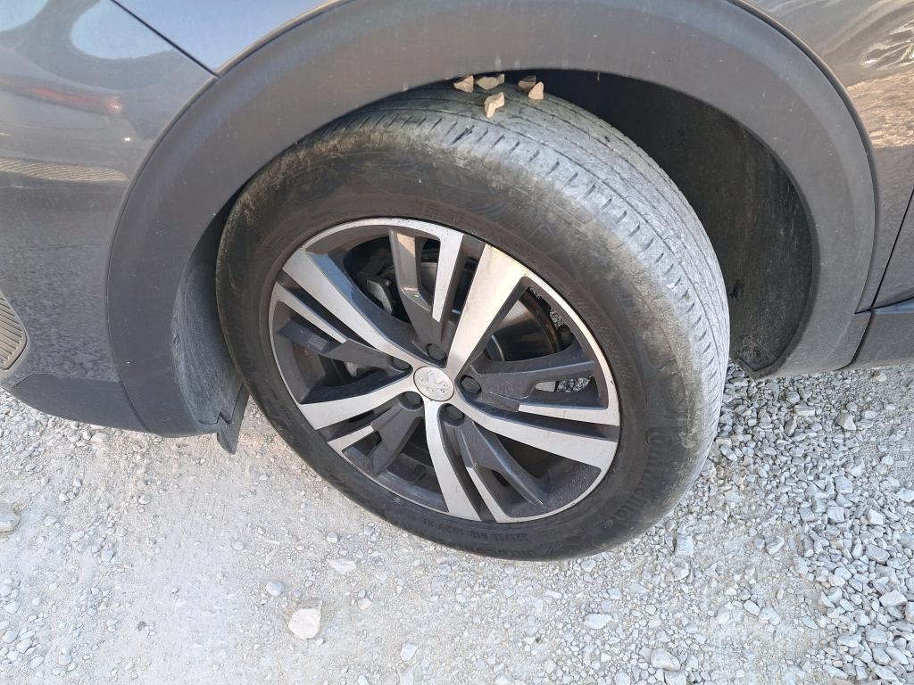 PEUGEOT 5008 PureTech 130ch S&S EAT8 Allure Pack 2023