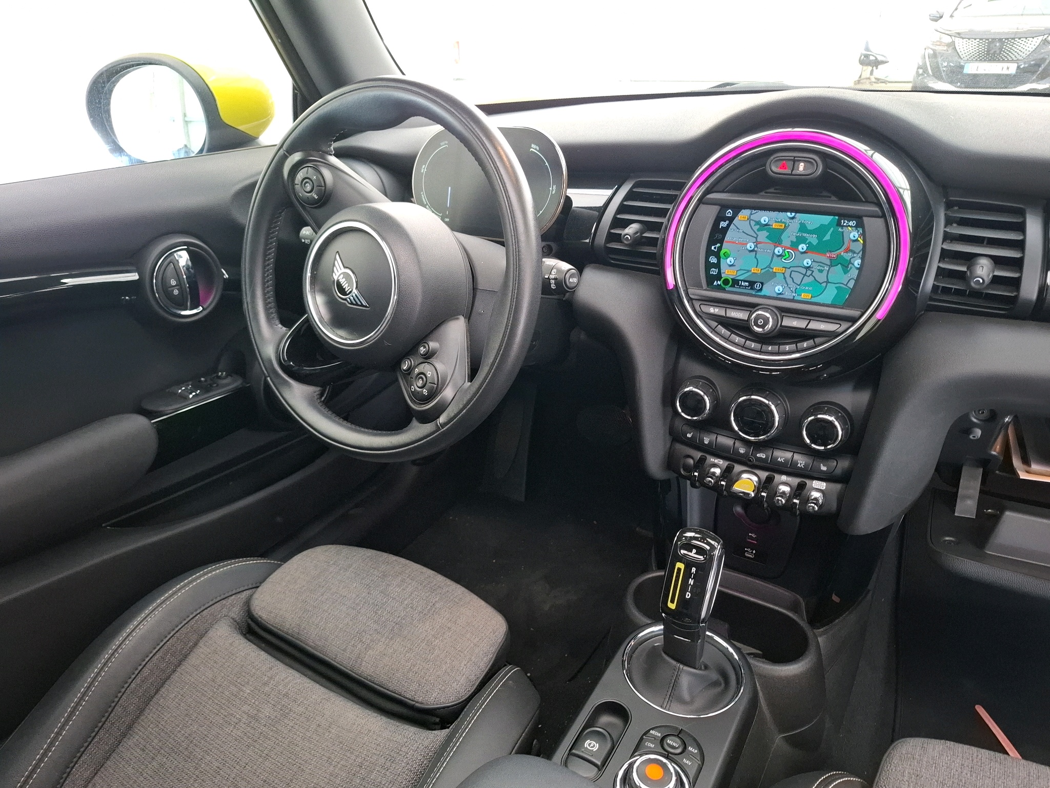 MINI HATCH 3 Portes Cooper SE 184 ch Finition Greenwich 2020