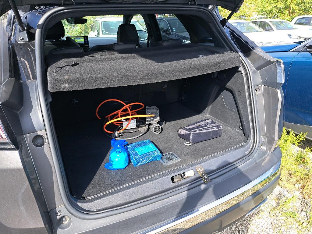PEUGEOT 3008 Hybrid 225 e-EAT8 GT 2022