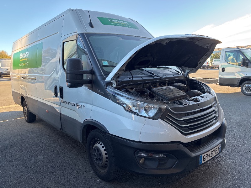 IVECO 35S14V16 2.3 140 ch Pack business ouverture portes 270 degrés 2023