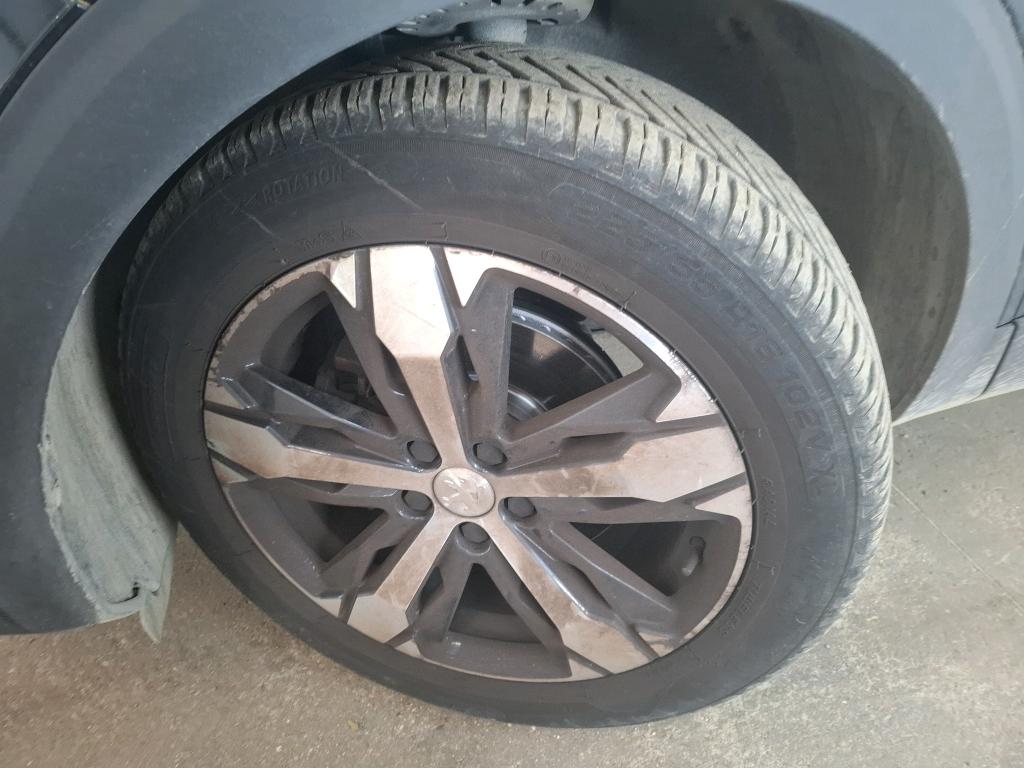 PEUGEOT 5008 BUSINESS PureTech 130ch S&S EAT8 Allure 2018
