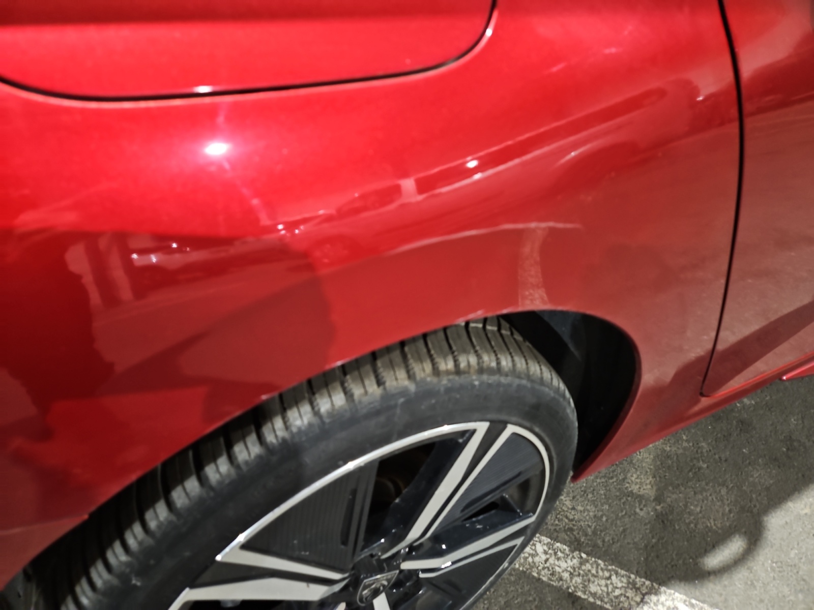 PEUGEOT 308 SW BlueHDi 130ch S&S EAT8 GT 2024