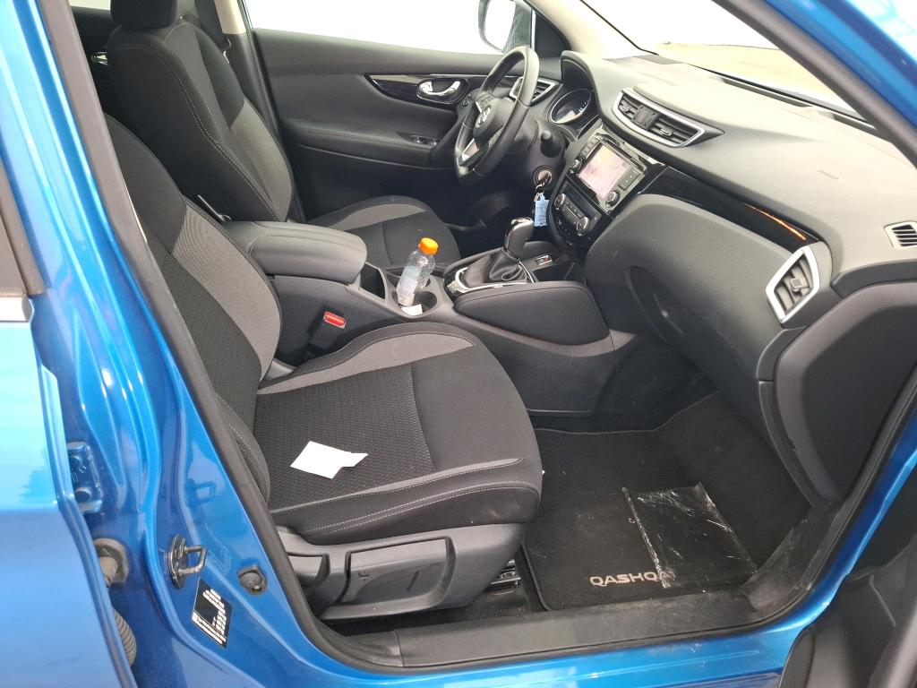NISSAN  2019