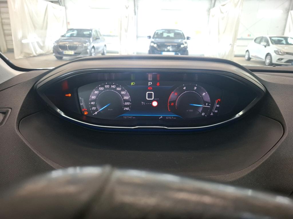 PEUGEOT 3008 BUSINESS BlueHDi 130ch S&S EAT8 Active 2021