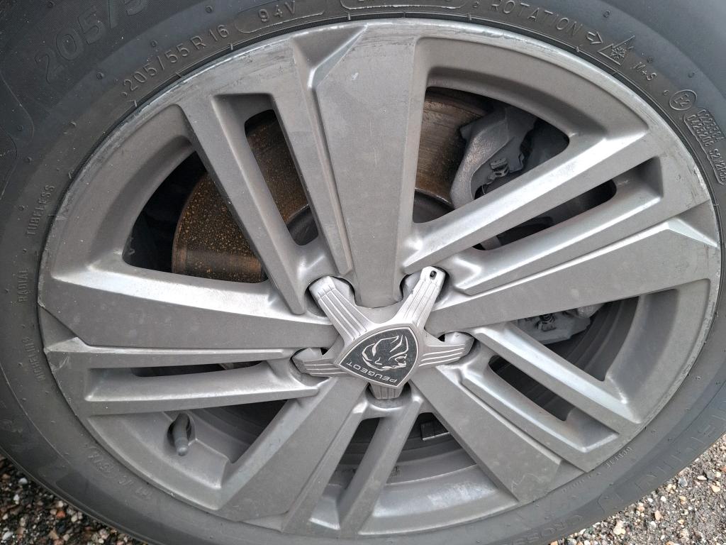 PEUGEOT 308 SW PureTech 130ch S&S EAT8 Active Pack 2023