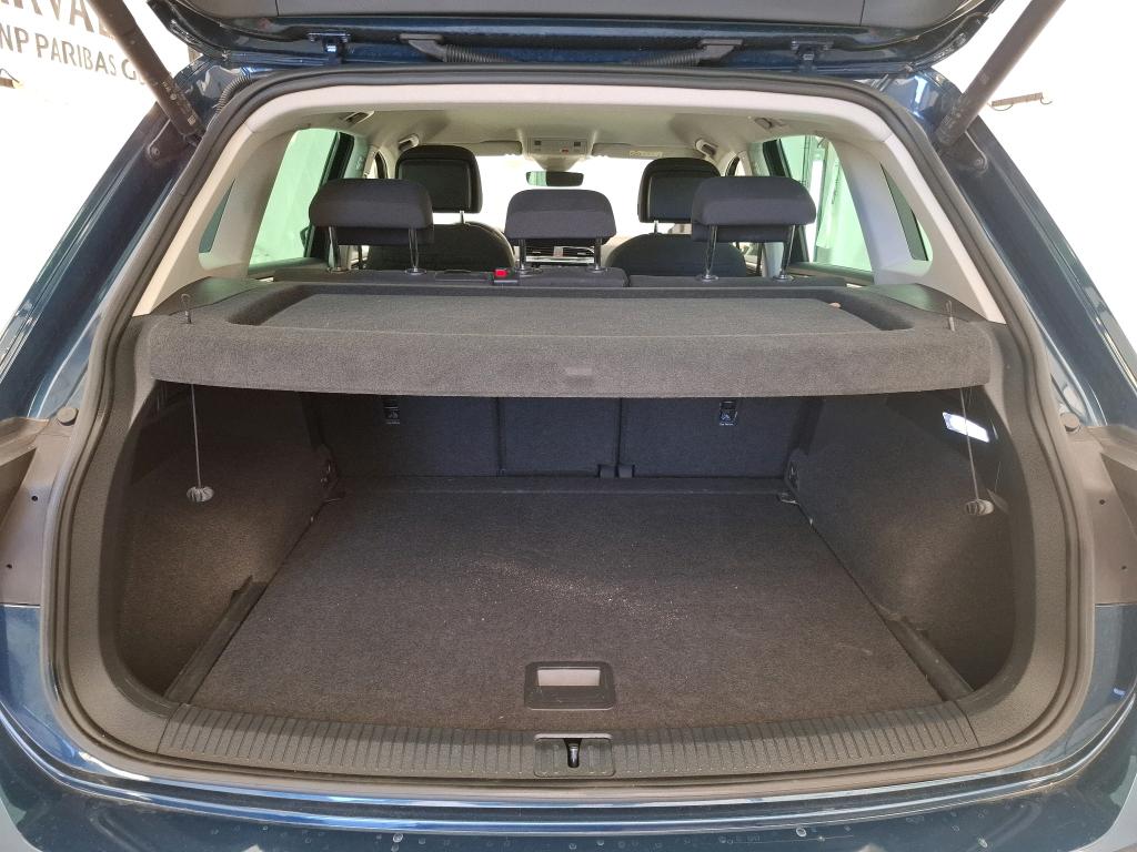VOLKSWAGEN TIGUAN BUSINESS 1.5 TSI 150 DSG7 Life 2022