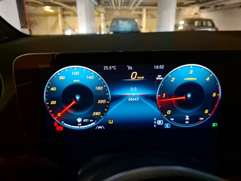 MERCEDES-BENZ MERCEDES GLA II 200 d 8G-DCT Progressive Line 2022