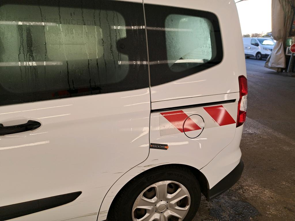 FORD TOURNEO COURIER 1.5 TDCI 75 BV6 S&S Ambiente 2020