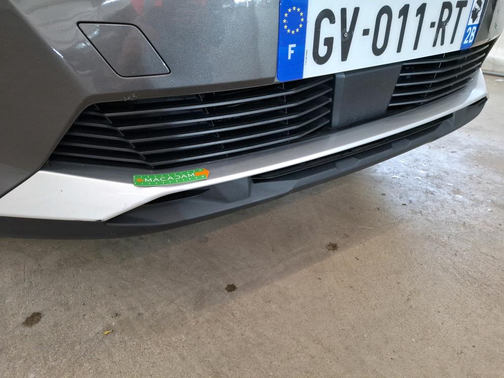PEUGEOT 3008 Hybrid 136 e-DCS6 Active Pack 2024