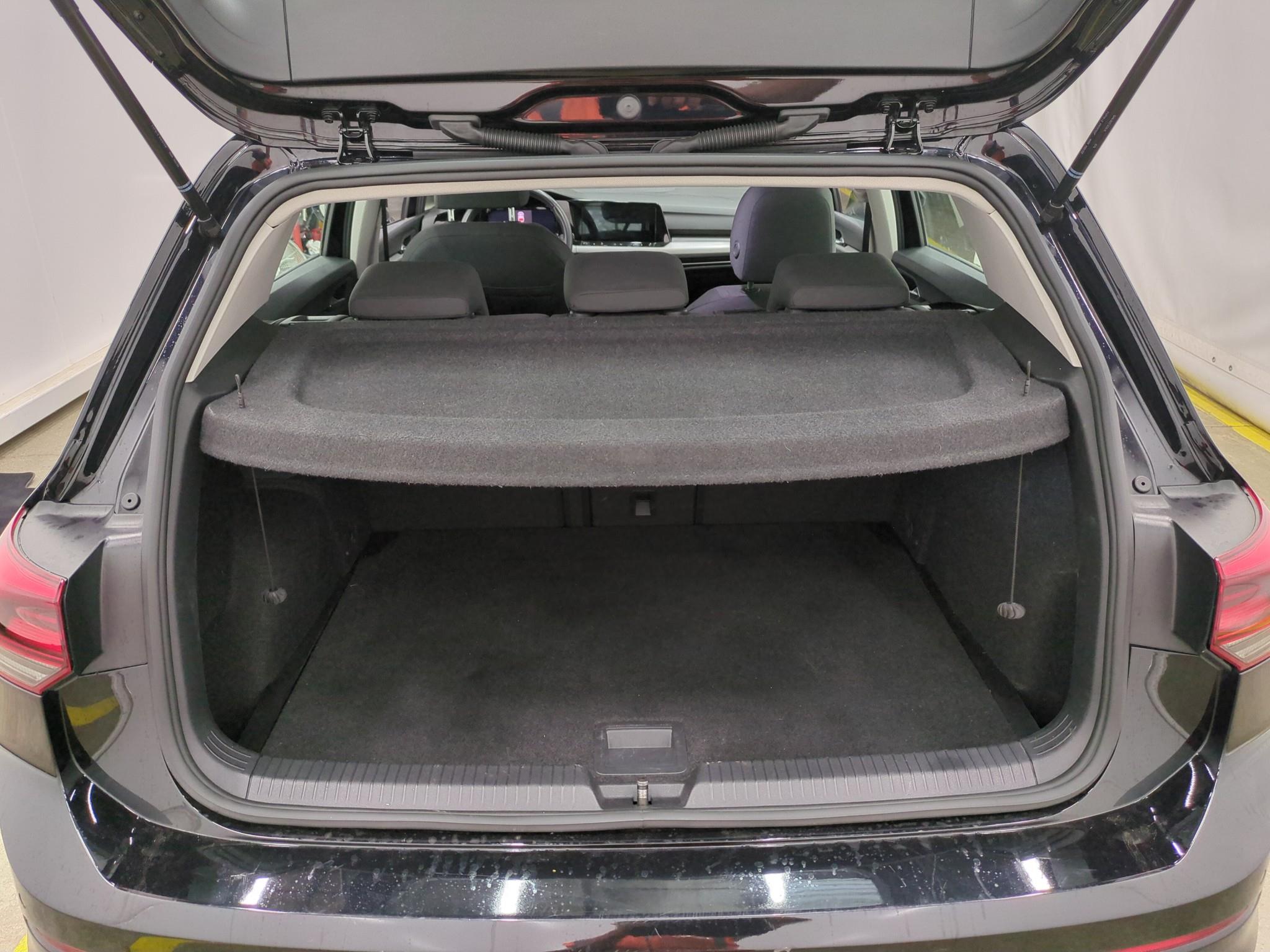 VOLKSWAGEN GOLF 2.0 TDI SCR 150 DSG7 Life Business 2022