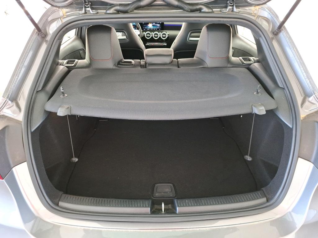 MERCEDES CLASSE A 220 d 8G-DCT AMG Line 2020