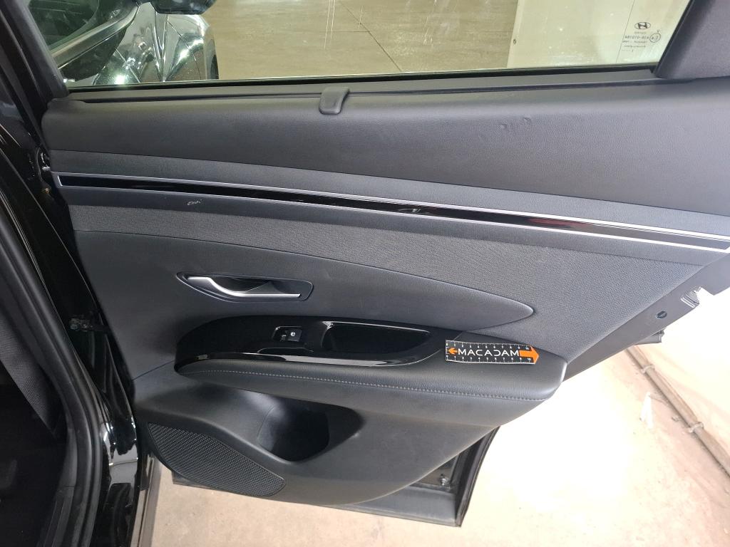 HYUNDAI TUCSON 1.6 T-GDI 230 Hybrid BVA6 Business 2022