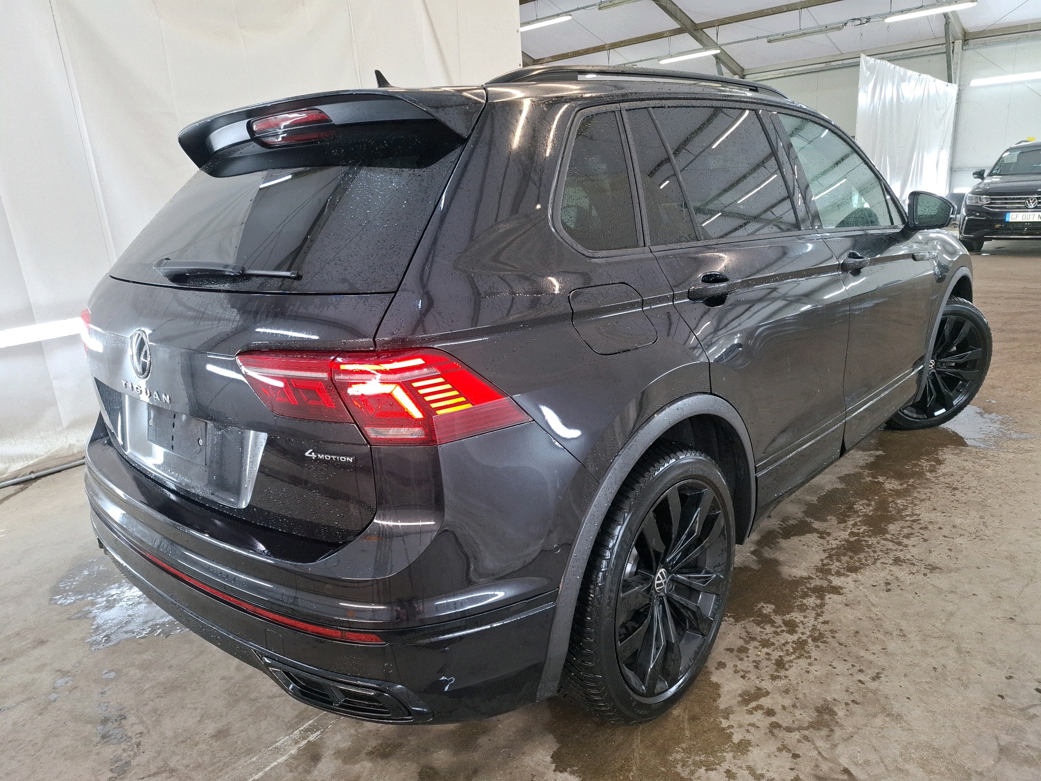 VOLKSWAGEN TIGUAN 2.0 TDI 200ch DSG7 4Motion R-Line 2021