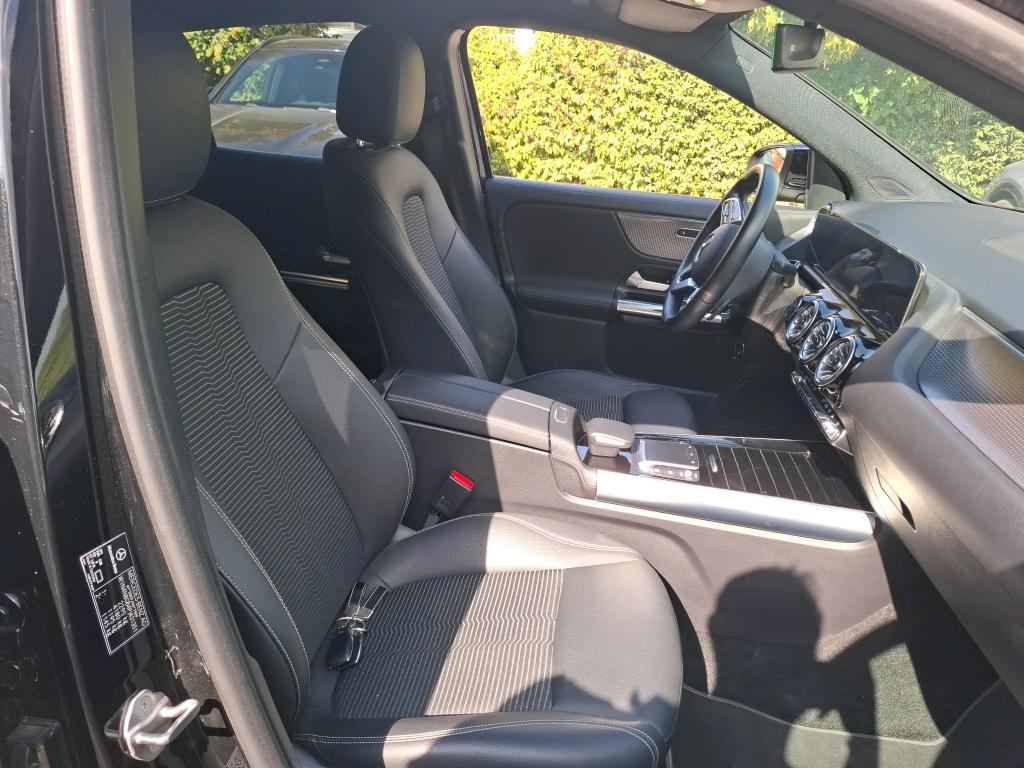 MERCEDES-BENZ MERCEDES GLA II 250 e 8G-DCT Progressive Line 2022