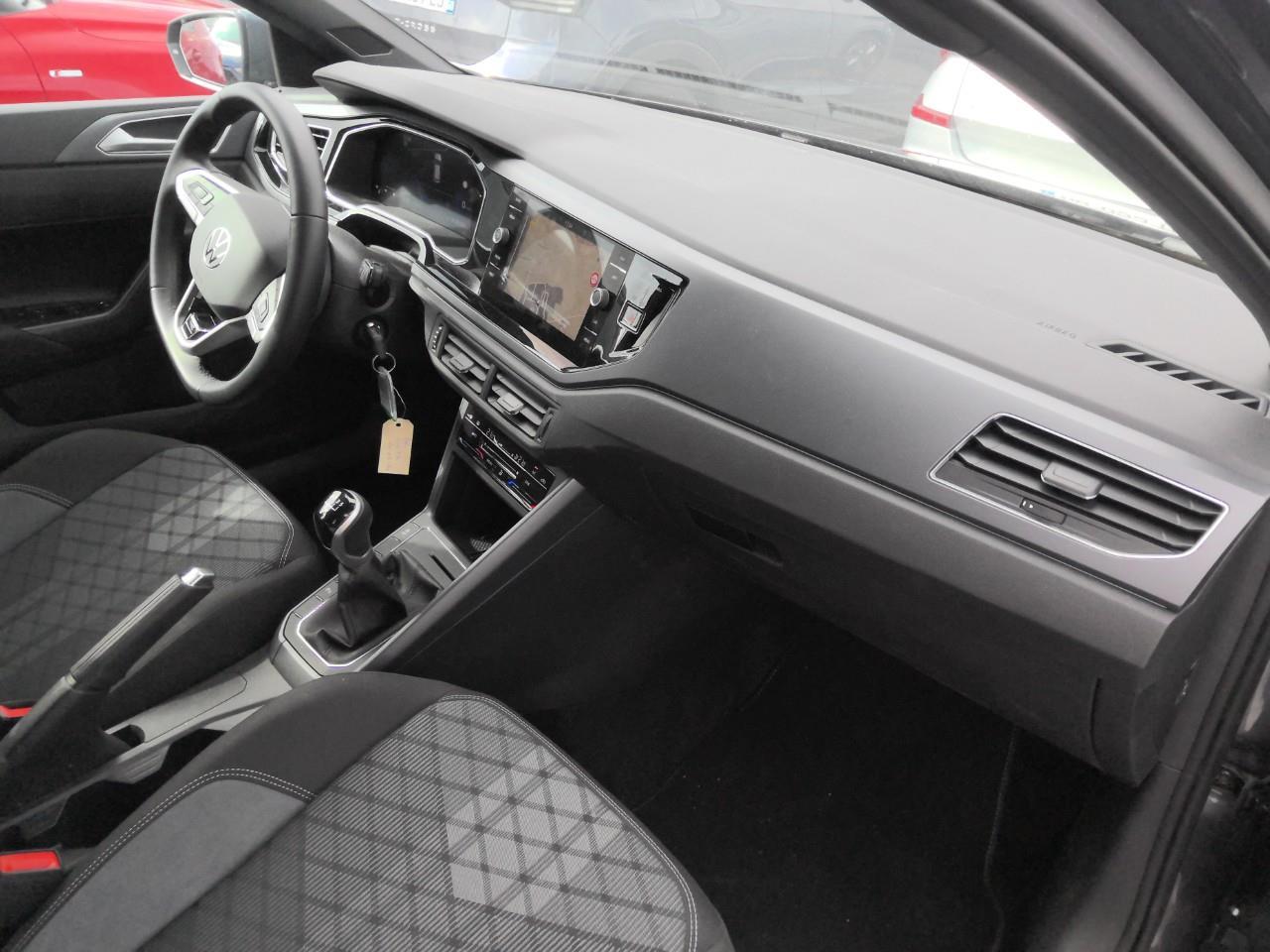 VOLKSWAGEN Polo 1.0 TSI 95 S&S BVM5 R-Line Edition 2025