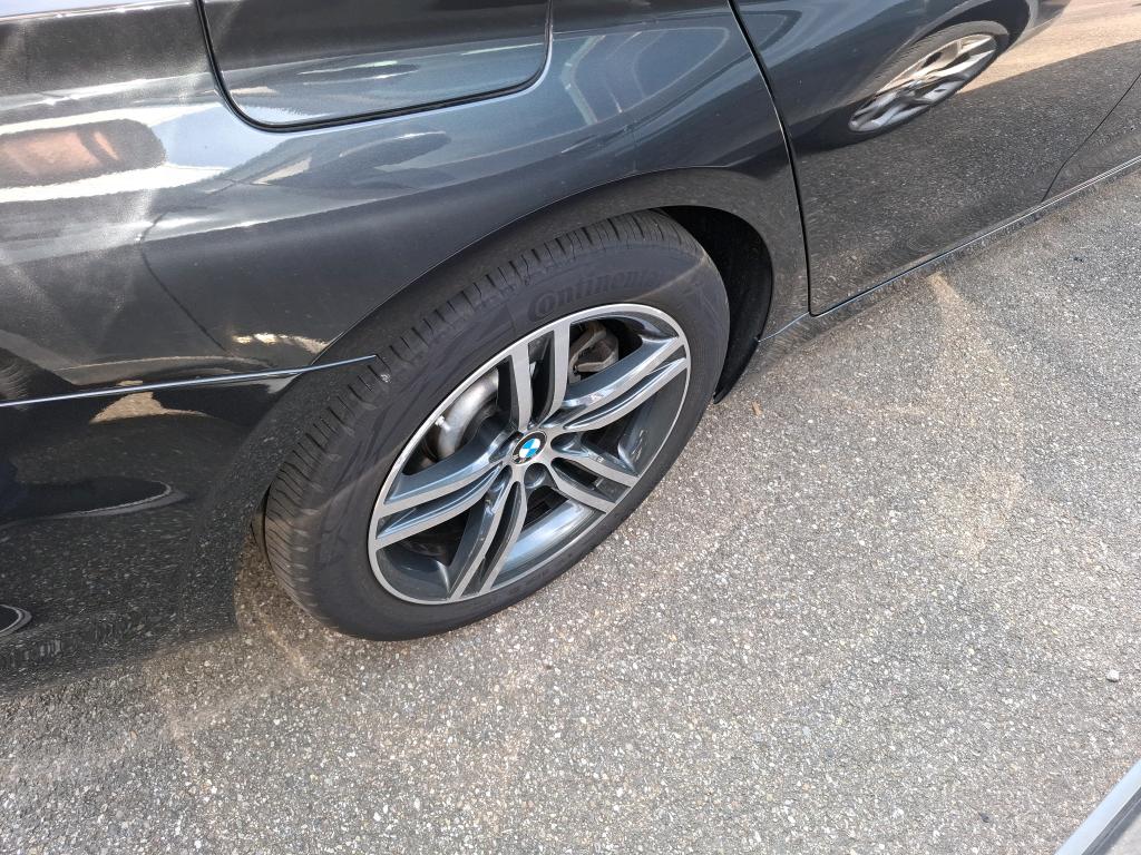 BMW SERIE 5 TOURING G31 LCI (05/2020-02/2024 518d TwinPower Turbo 150 ch BVA8 Lounge 2022