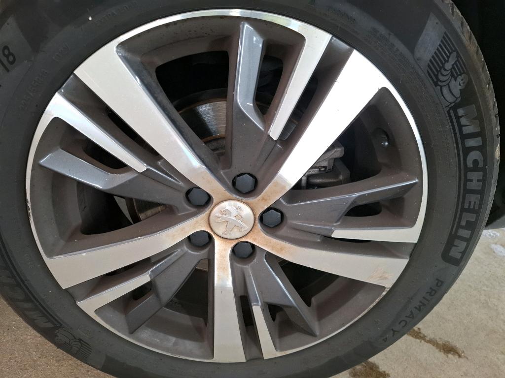 PEUGEOT 5008 BlueHDi 130ch S&S EAT8 Allure 2021