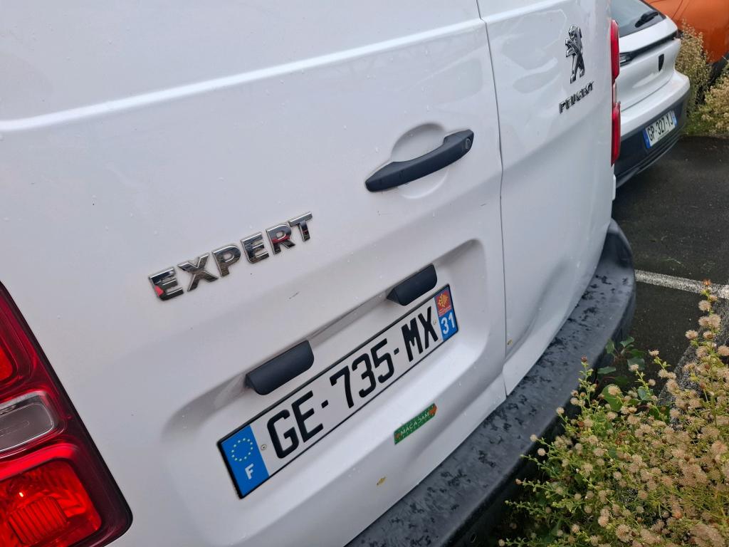 PEUGEOT EXPERT FOURGON FGN TOLE STANDARD 1.5 BLUEHDI 120 S&S BVM6 PREMIUM 2022