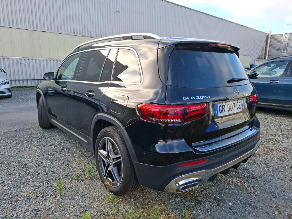 MERCEDES GLB 200 d 8G-DCT AMG Line 2023